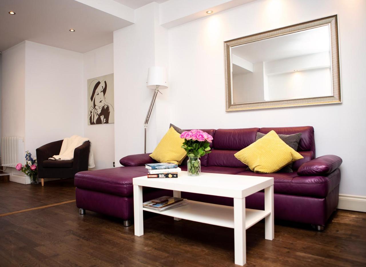 Apt 1, Trafalgar Square 1St Floor By Indigo Flats ロンドン エクステリア 写真