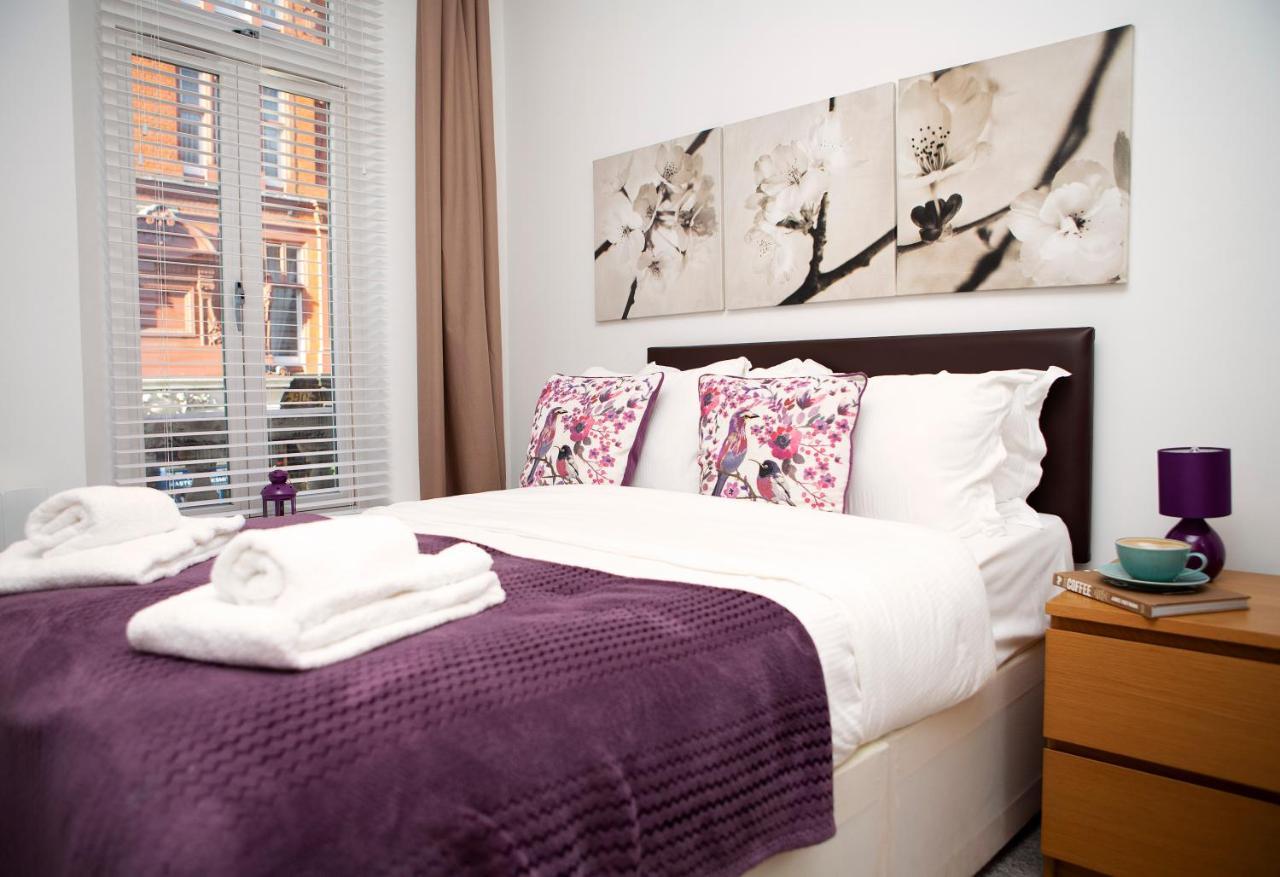 Apt 1, Trafalgar Square 1St Floor By Indigo Flats ロンドン エクステリア 写真